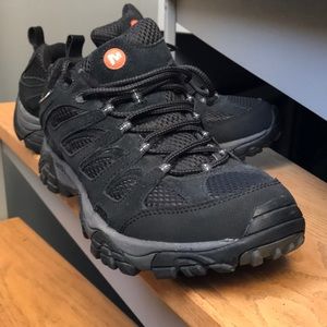 Merrel Size 10.5